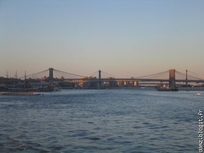 Couché de soleil sur le Brooklyn Bridge