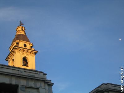 Dans la premiere capital italienne, les cieux veilles sur les églises