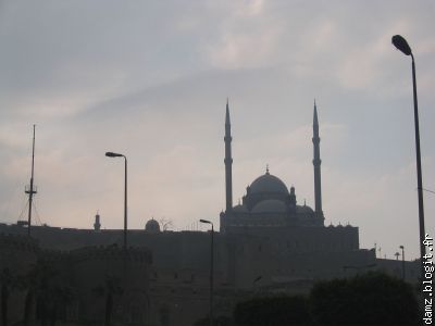 Une des 2000 mosquees du Caire
