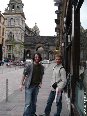 Deux touristes à Glasgow...