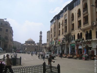 Une des places du souk du Caire